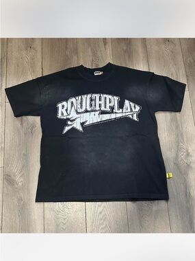 Black 'rough play' Graphic Tee